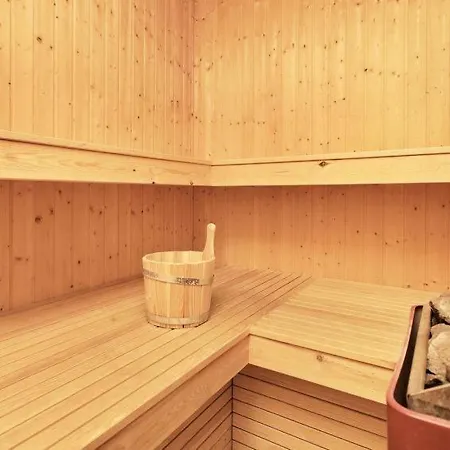 Sleeps 10 Pool Wifi Feriehus Blåvand